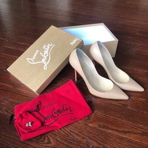Christian Louboutin Apostrophy 100mm Pump in Nude